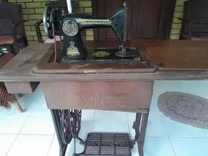 Singer Sewing Machine
