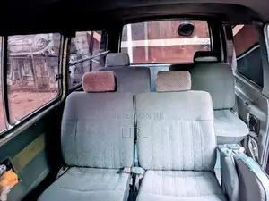 Toyota Hiace 1983