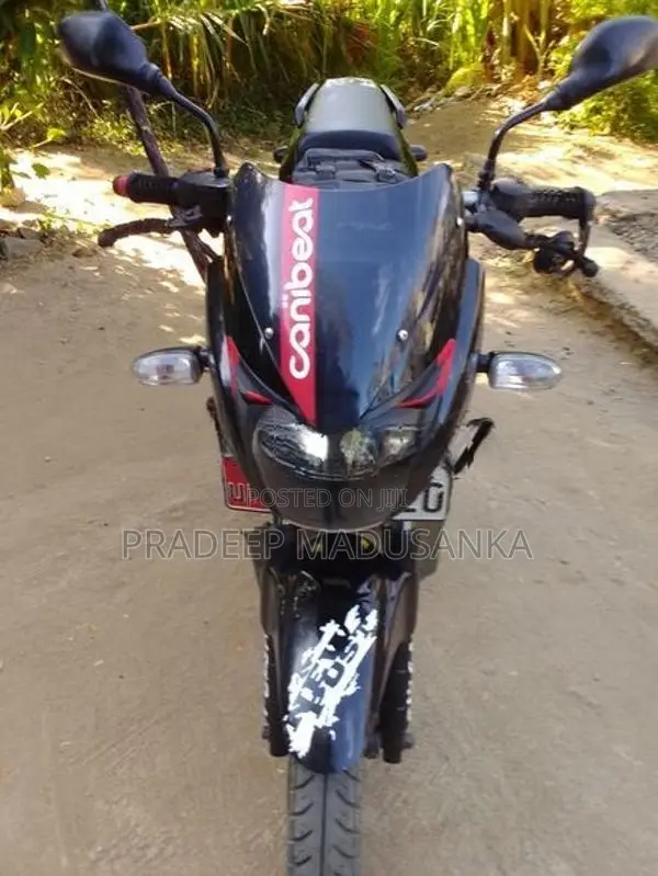 Bajaj Pulsar 180 2017