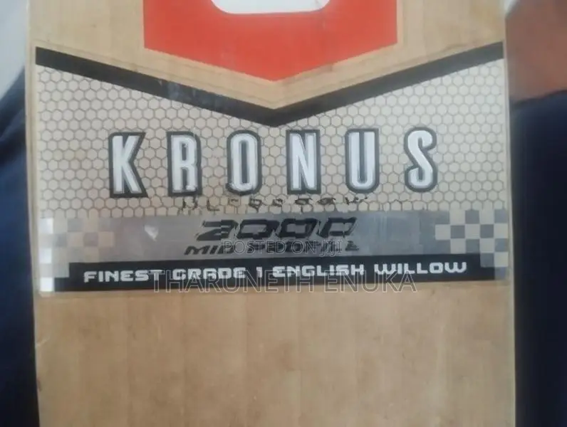 Grey Nicolls Kronus 2000 Ultrabow Bat