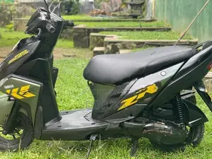 Yamaha Ray ZR 2017