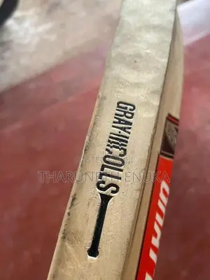 Grey Nicolls Kronus 2000 Ultrabow Bat