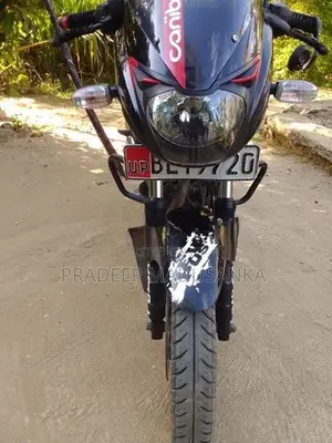Bajaj Pulsar 180 2017