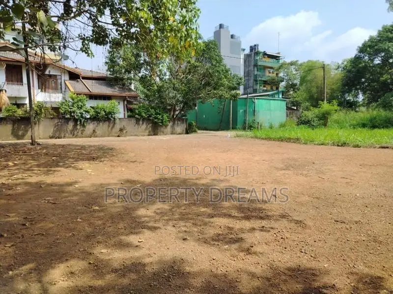 Exclusive Plot in Kottawa