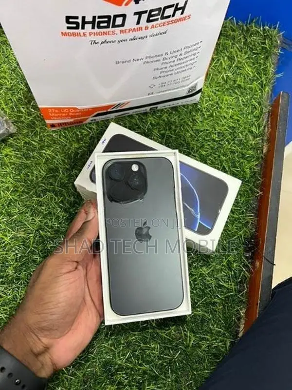 Apple iPhone 16 Pro 128GB (Used)