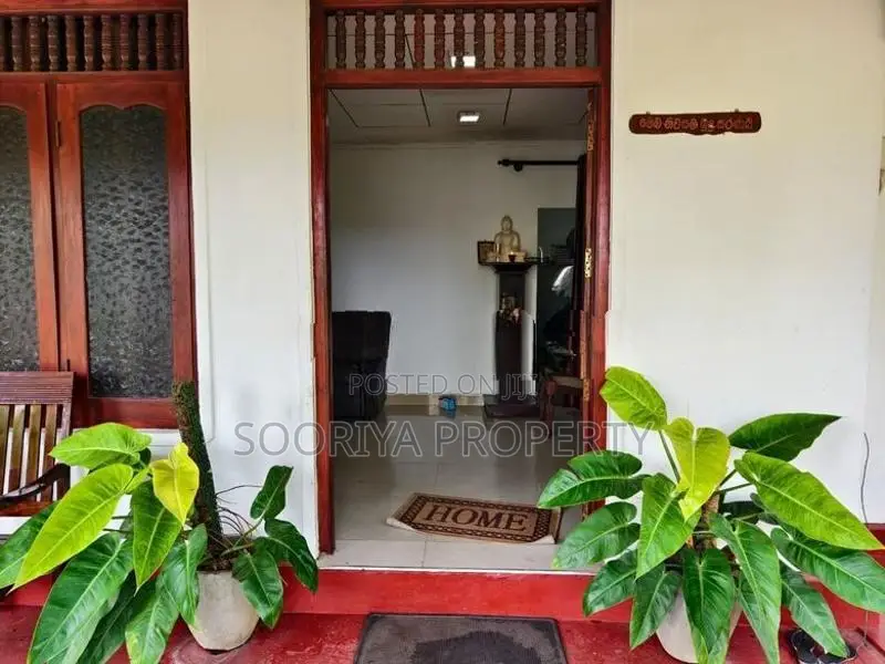 With Large Garden, House for Sale in Kaduwela