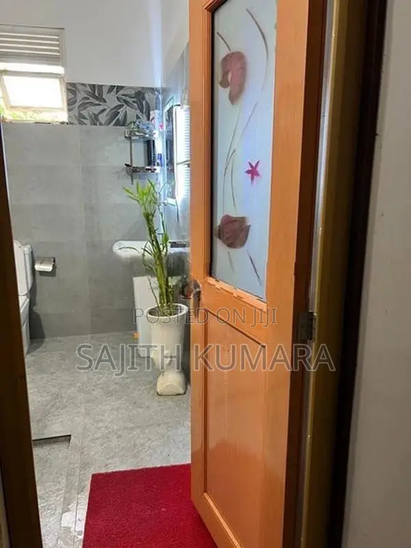 House Sale in Warakagoda