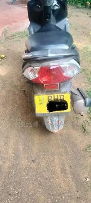 Honda Dio 2018