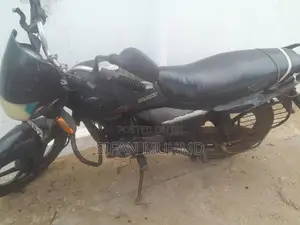 Bajaj Platina 125 2015