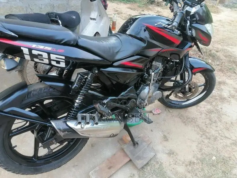 Bajaj Pulsar 135 2012
