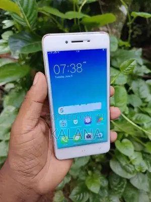 Oppo A37 2GB 16GB (Used)