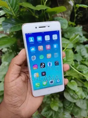 Oppo A37 2GB 16GB (Used)