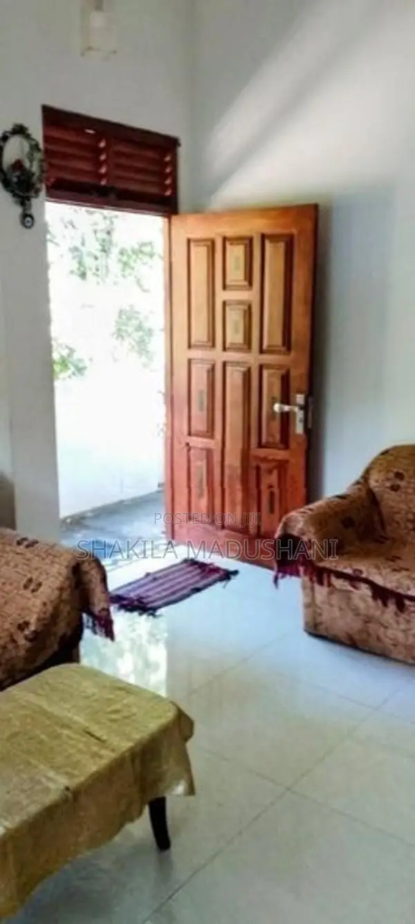 Spacious 3-Story House for Sale in Bandaragama
