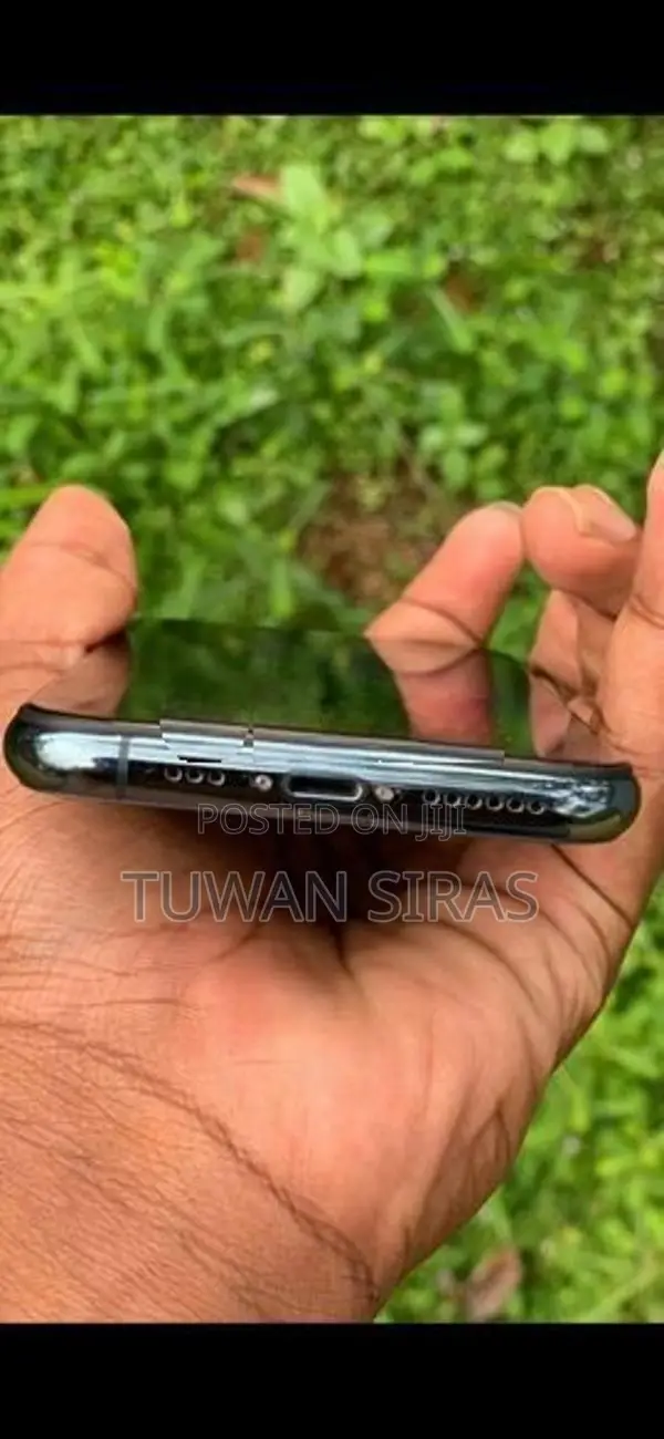 Apple iPhone 11 Pro (Used)