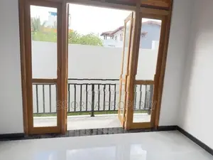 මායිමට බිත්ති නැති Brand New තනිමහල් නිවසක් විකිණීමට - Piliyandala