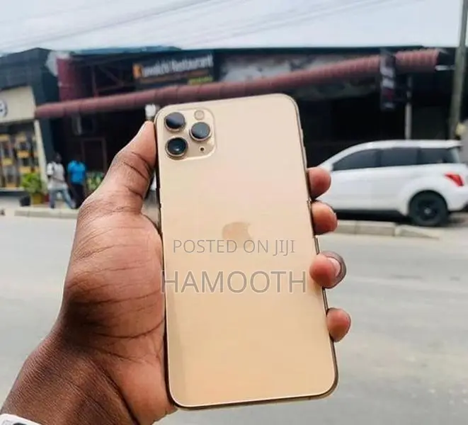 Apple iPhone 11 Pro (Used)