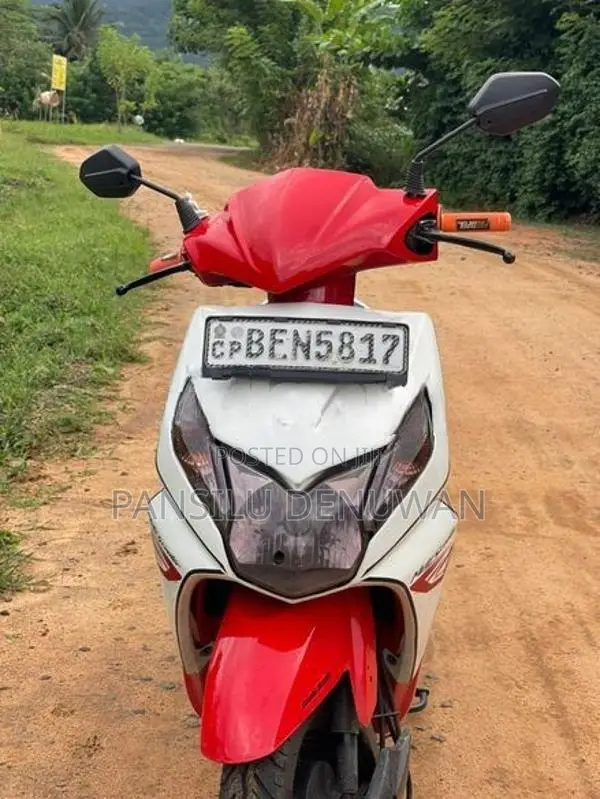 Honda Dio 2018