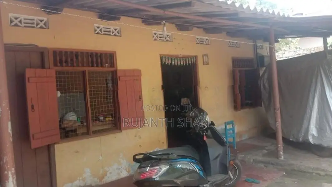 Residential House in Vavuniya