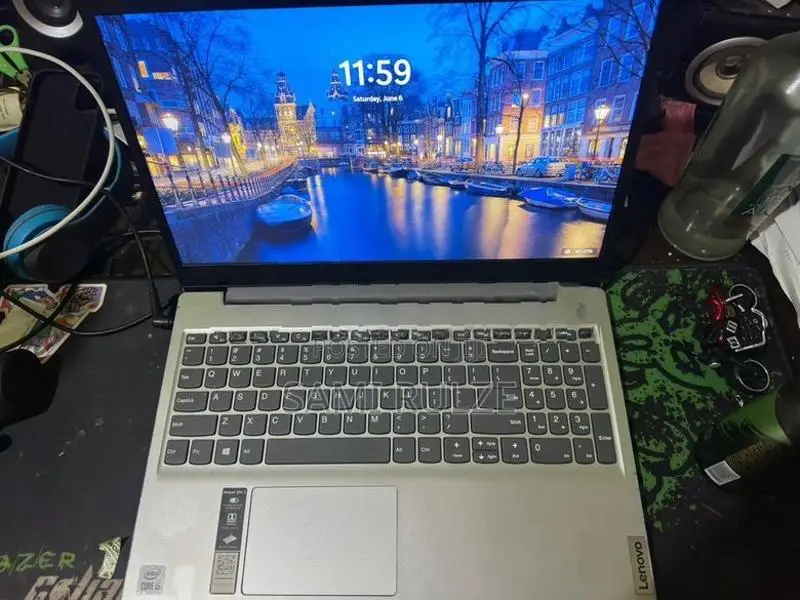 Lenovo Ideapad Slim 3