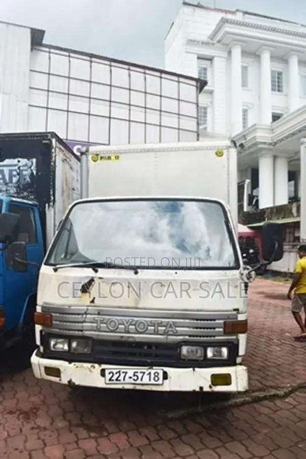Toyota Dyna 1995