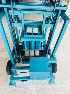 Block Gal Machine