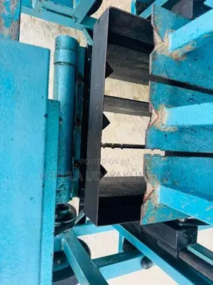 Block Gal Machine