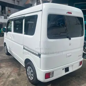 Suzuki Every 2025