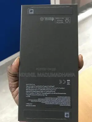 Samsung Galaxy Z Flip 7 (Used)