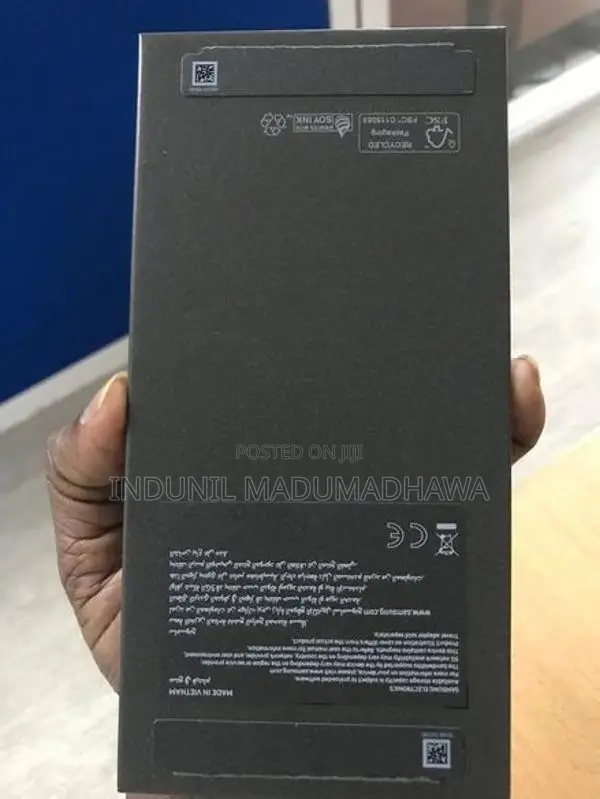 Samsung Galaxy Z Flip 7 (Used)