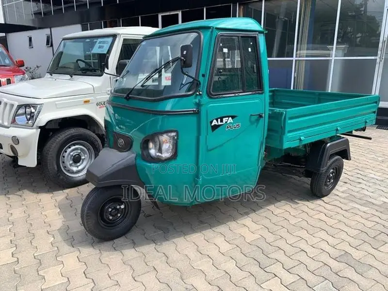 Mahindra Alfa Load Career 2026