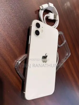 Apple iPhone 11 (Used)