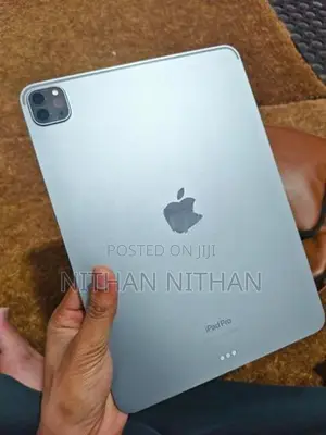 Apple iPad Pro M2 Chip