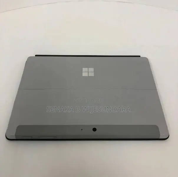 Microsoft Surface Go 1824
