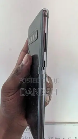 Samsung Galaxy S10 Plus (Used)