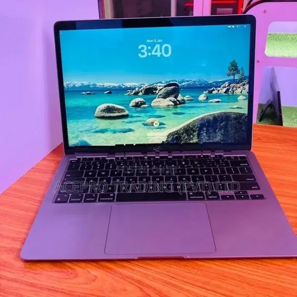 Apple MacBook Air M1 (2020) 8GB RAM 256GB SSD