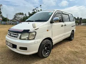 Toyota KR42V KR42 1999