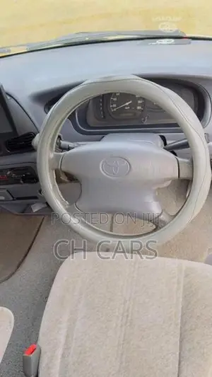 Toyota KR42V KR42 1999