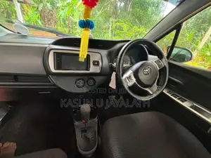 Toyota Vitz 2016