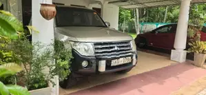 Mitsubishi Montero 76 2007