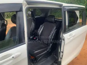 Honda Freed 2013