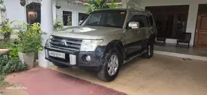 Mitsubishi Montero 76 2007