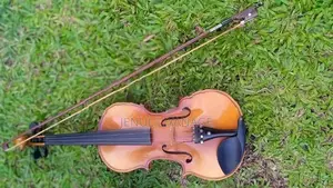 Neero Violin