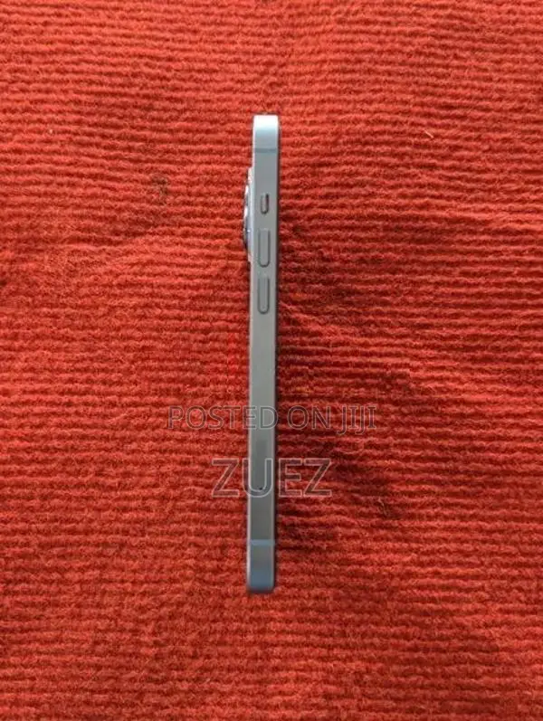 Apple iPhone 14 (Used)