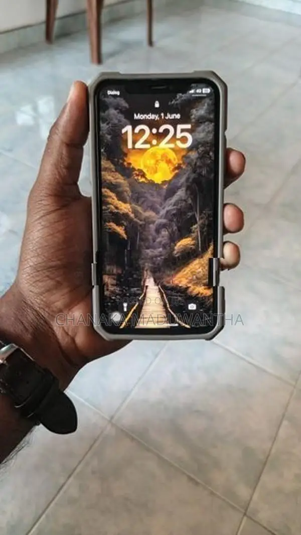 Apple iPhone XS 512GB (Used)