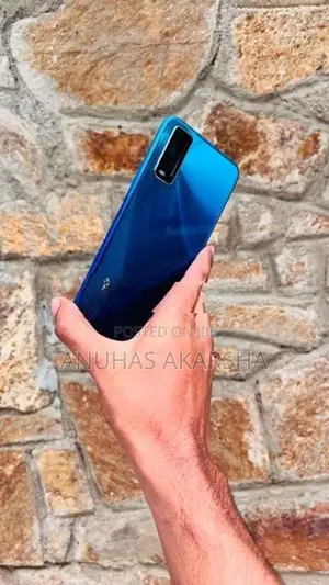 Vivo V20 (Used)