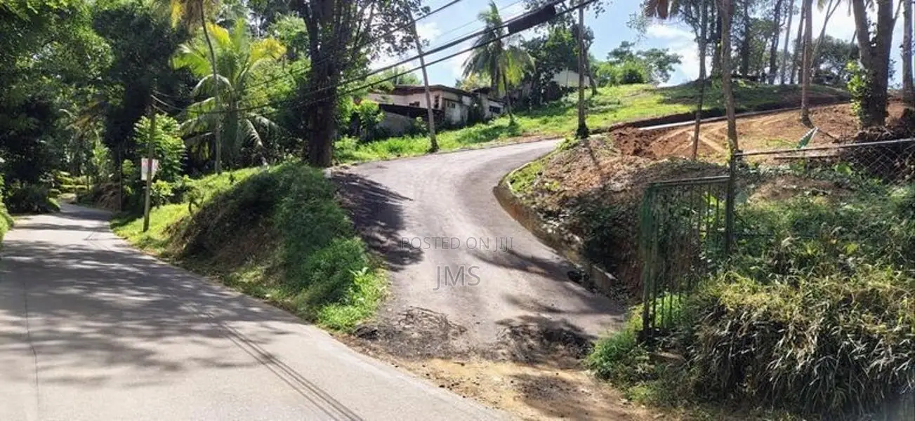 Blockout Residential Valuable Land for Sale in Kandy- Manikhinna Walal