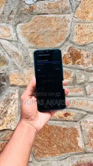 Vivo V20 (Used)