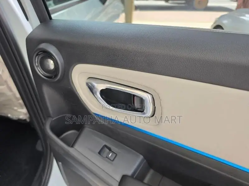 Honda Vezel Z Play Moon Roof 2026