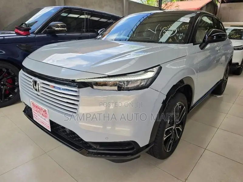 Honda Vezel Z Play Moon Roof 2026