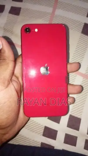 Apple iPhone SE 2 (Used)